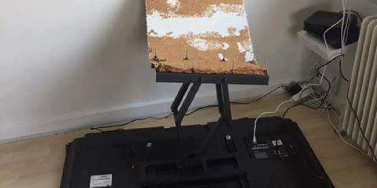 Loose Wall Fixtures - Secure Them Before Further Damage
